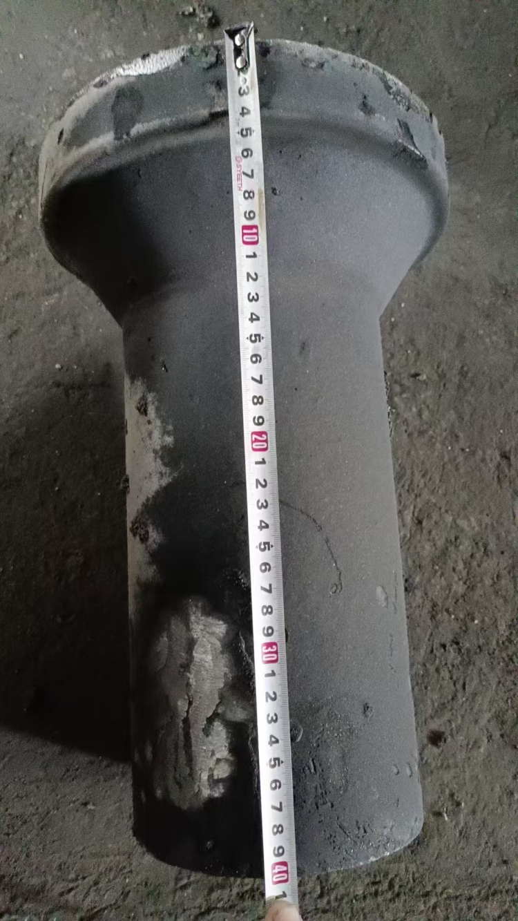 铸铁泄水管